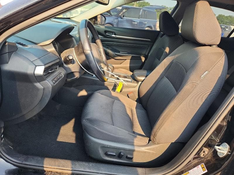 2019 NISSAN ALTIMA SV 7