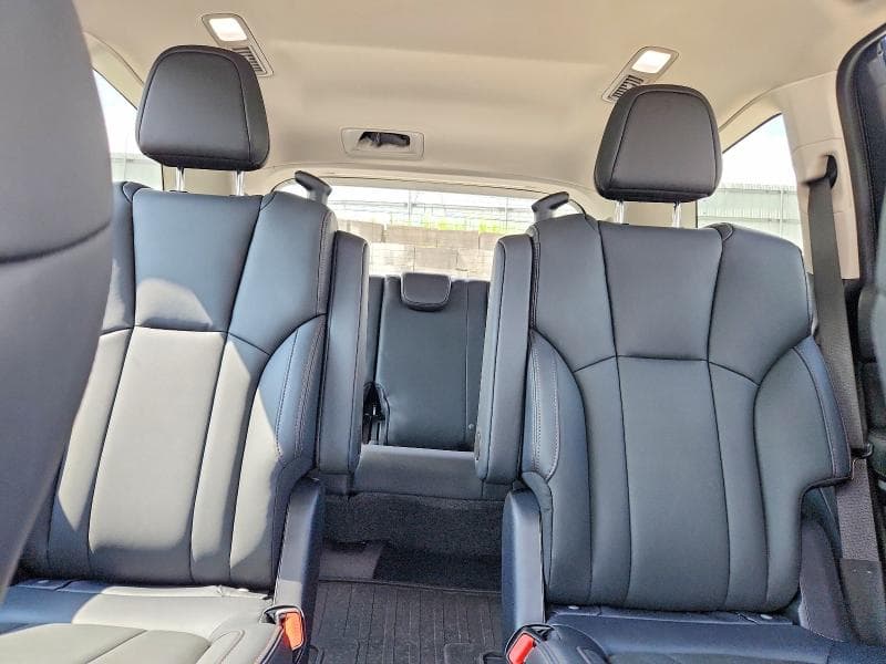 2025 SUBARU ASCENT LIMITED 10
