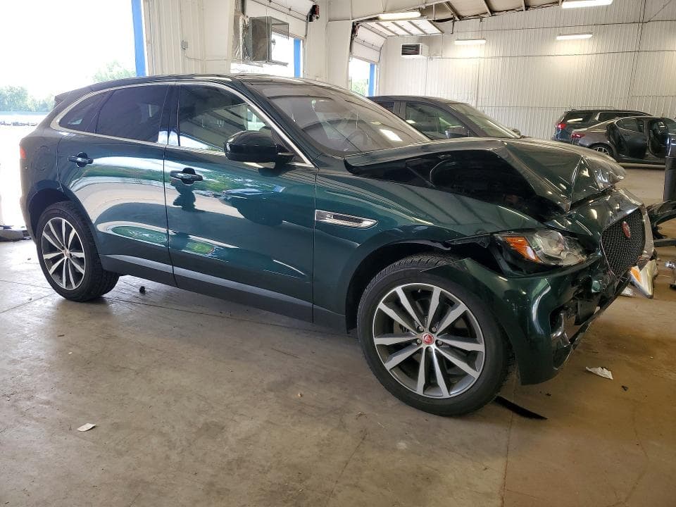 2017 JAGUAR F-PACE PRESTIGE 4