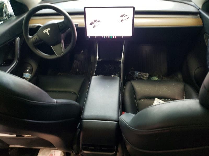 2021 TESLA MODEL Y 8