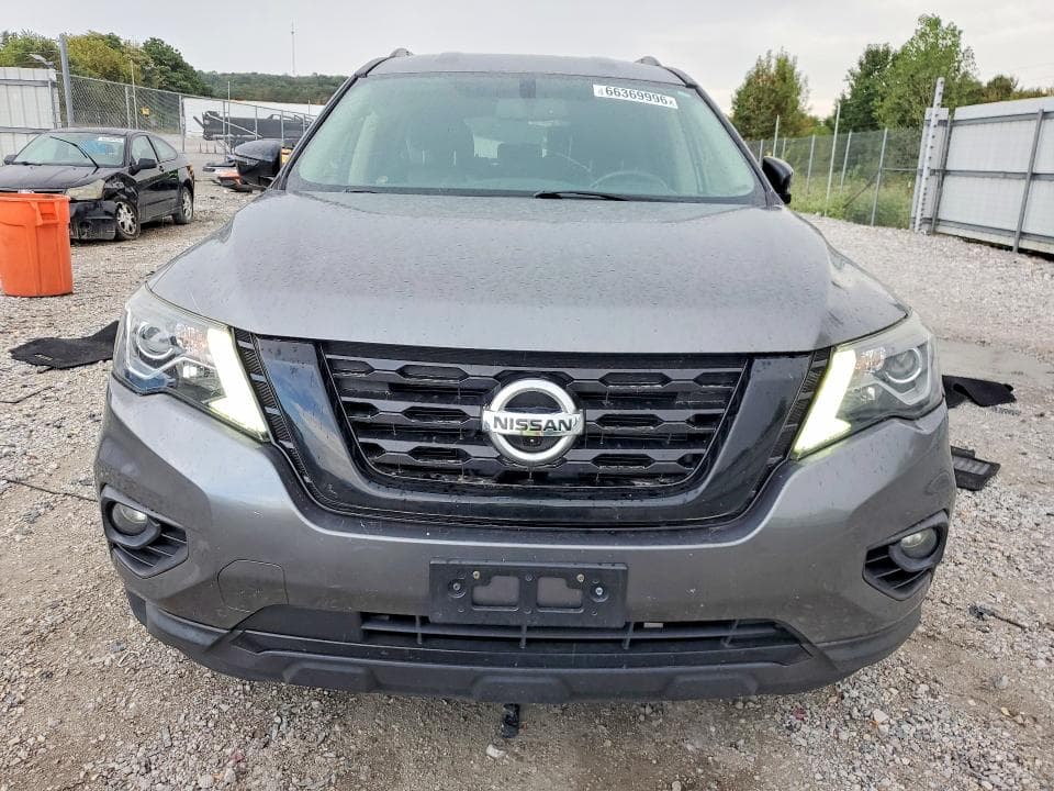 2018 NISSAN PATHFINDER SL 5