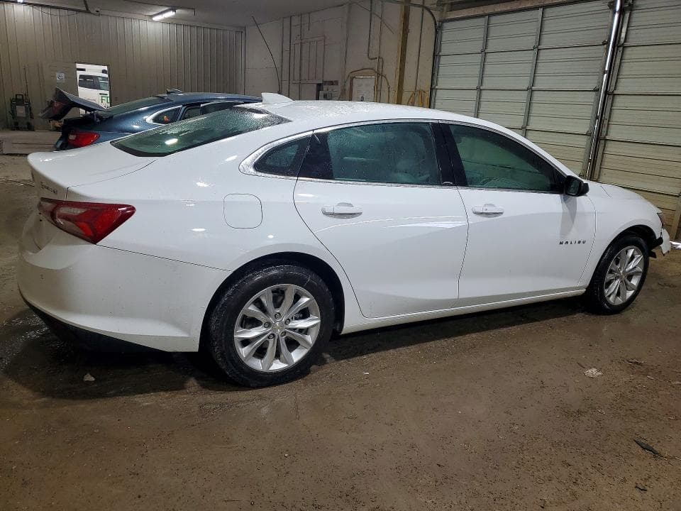 2022 CHEVROLET MALIBU LT 3