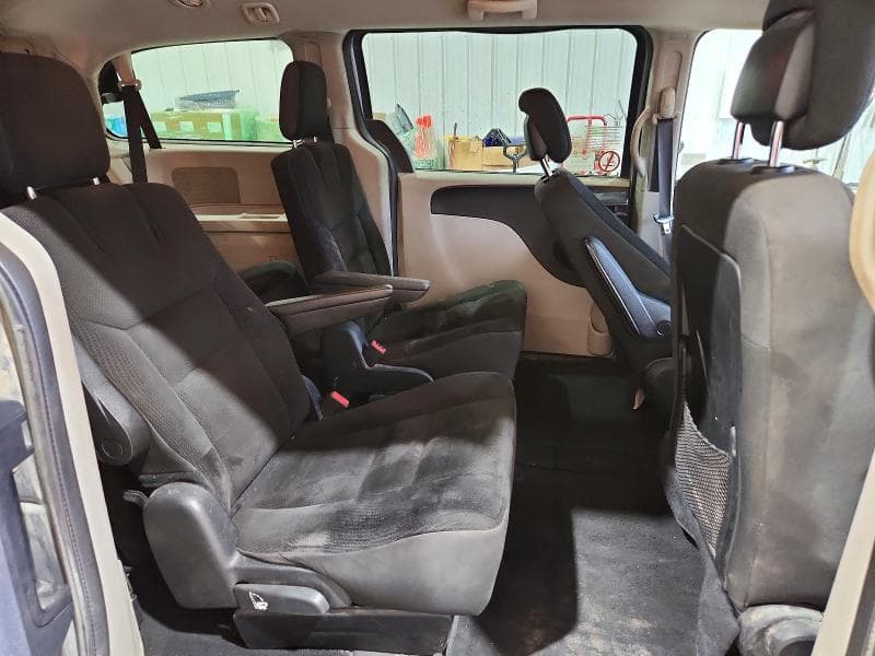 2019 DODGE GRAND CARAVAN SE 11