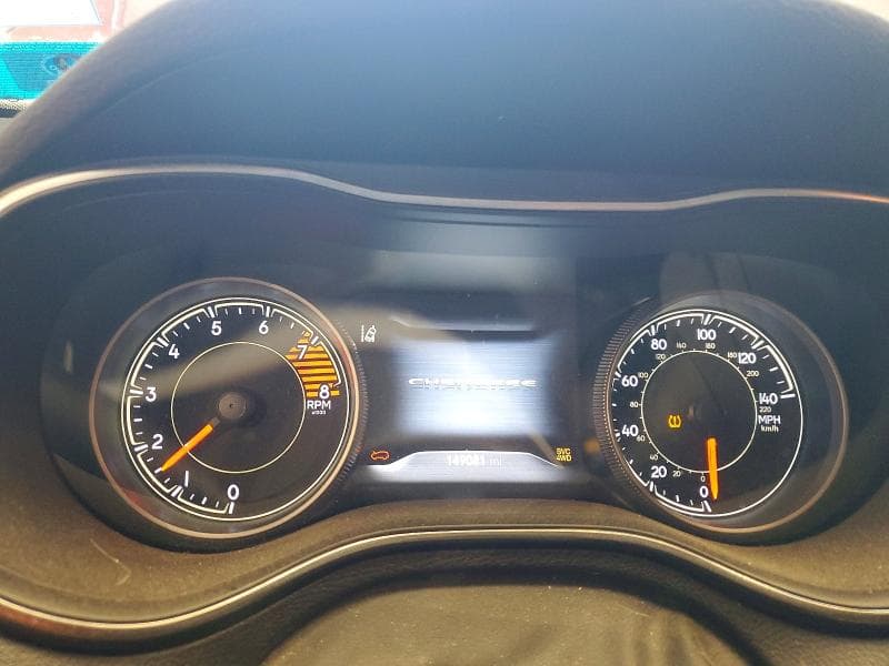 2019 JEEP CHEROKEE LIMITED 9