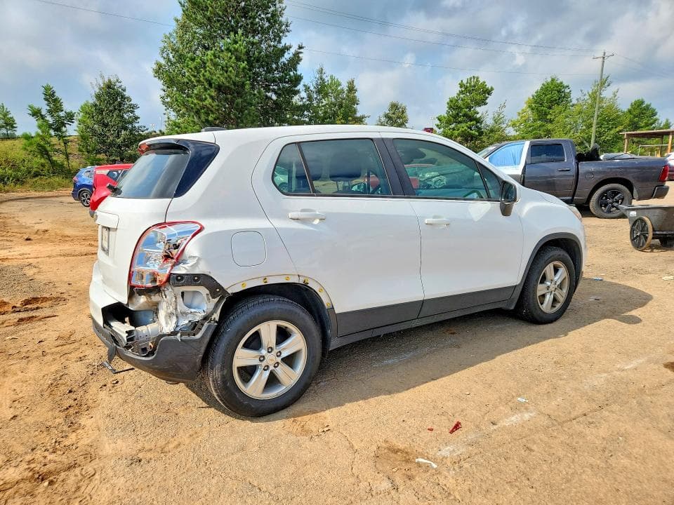 2020 CHEVROLET TRAX LS 3
