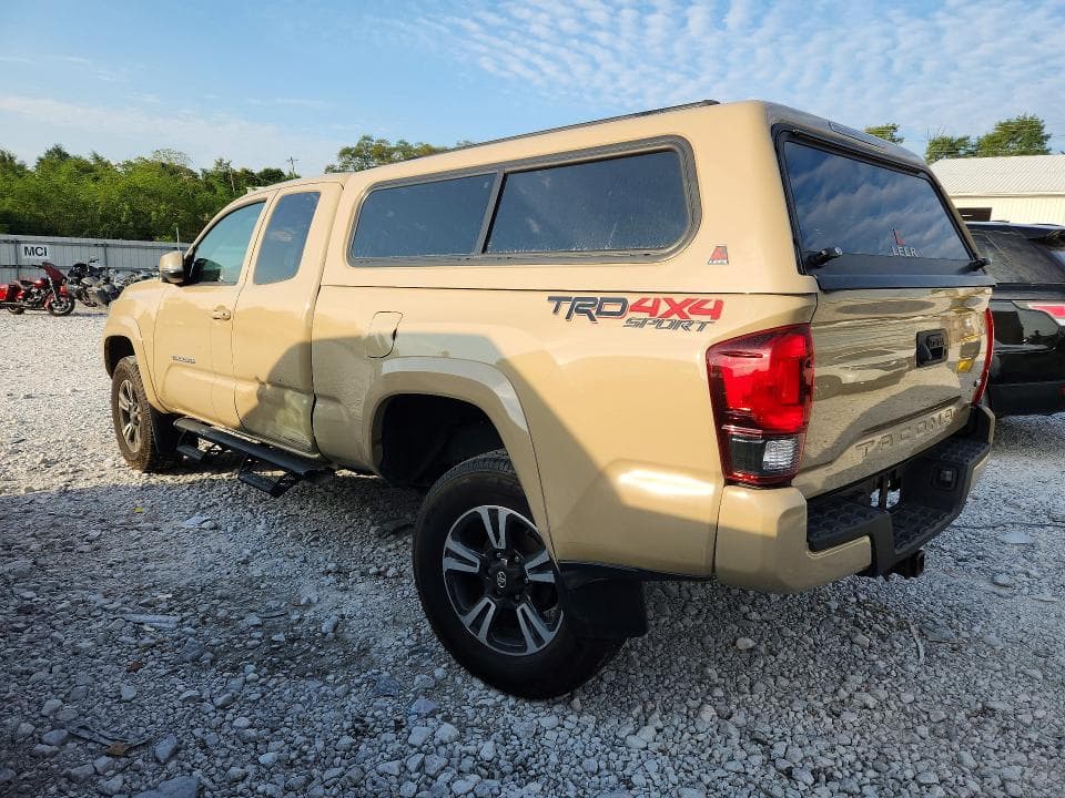 2018 TOYOTA TACOMA TRD SPORT 2