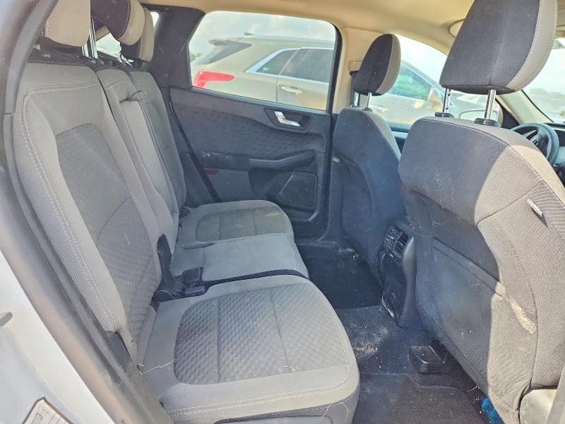 2020 FORD ESCAPE SE 11