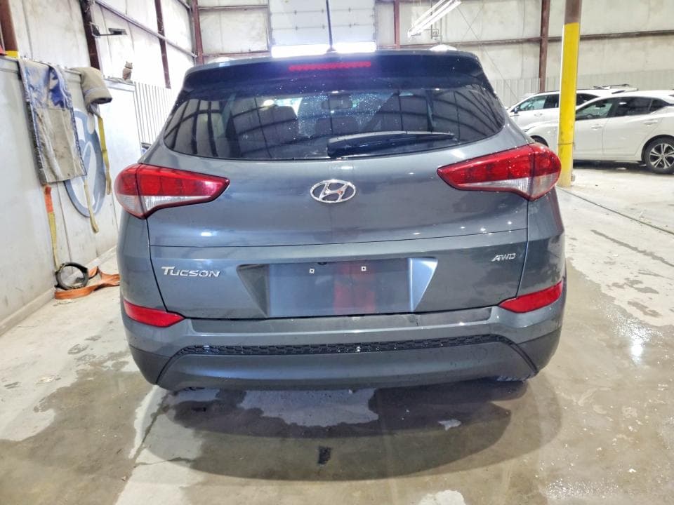 2017 HYUNDAI TUCSON SE 6