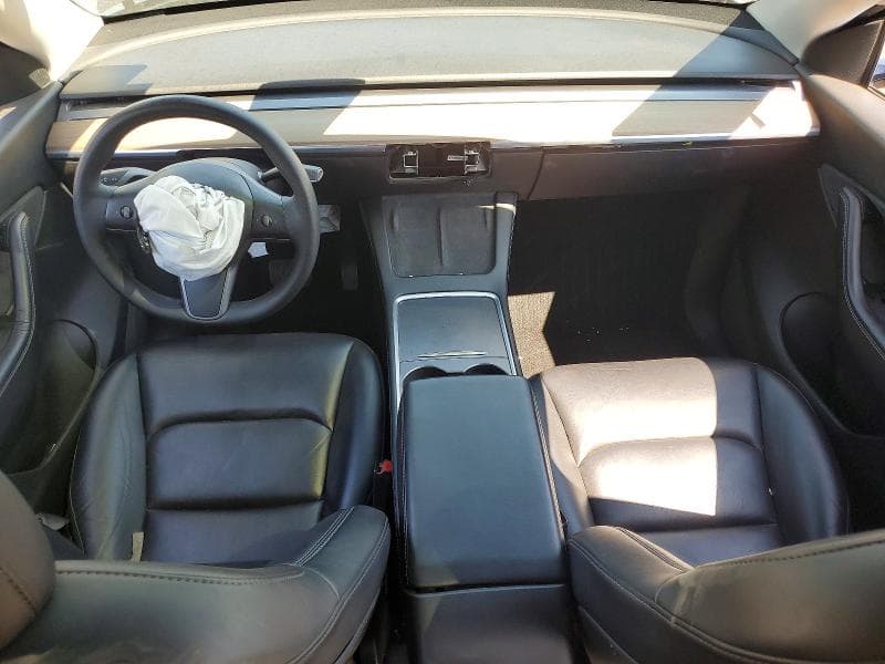2022 TESLA MODEL Y 8