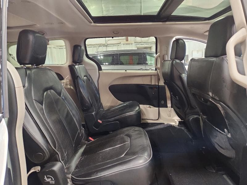 2020 CHRYSLER PACIFICA LIMITED 11