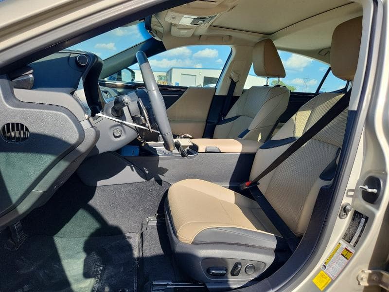 2020 LEXUS ES 350 7