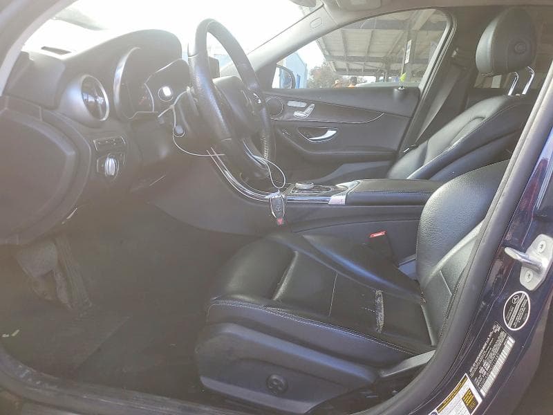 2017 MERCEDES-BENZ C 300 7
