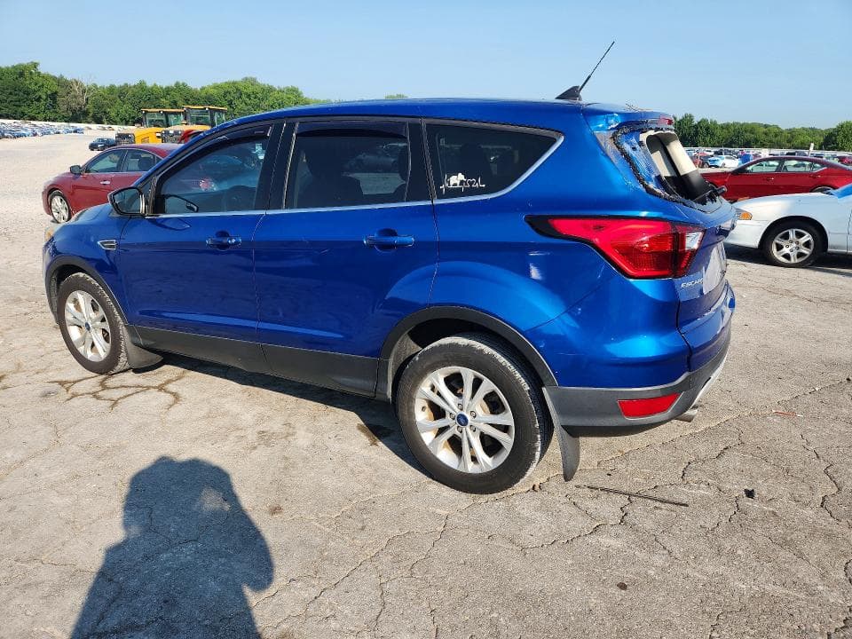 2019 FORD ESCAPE SE 2
