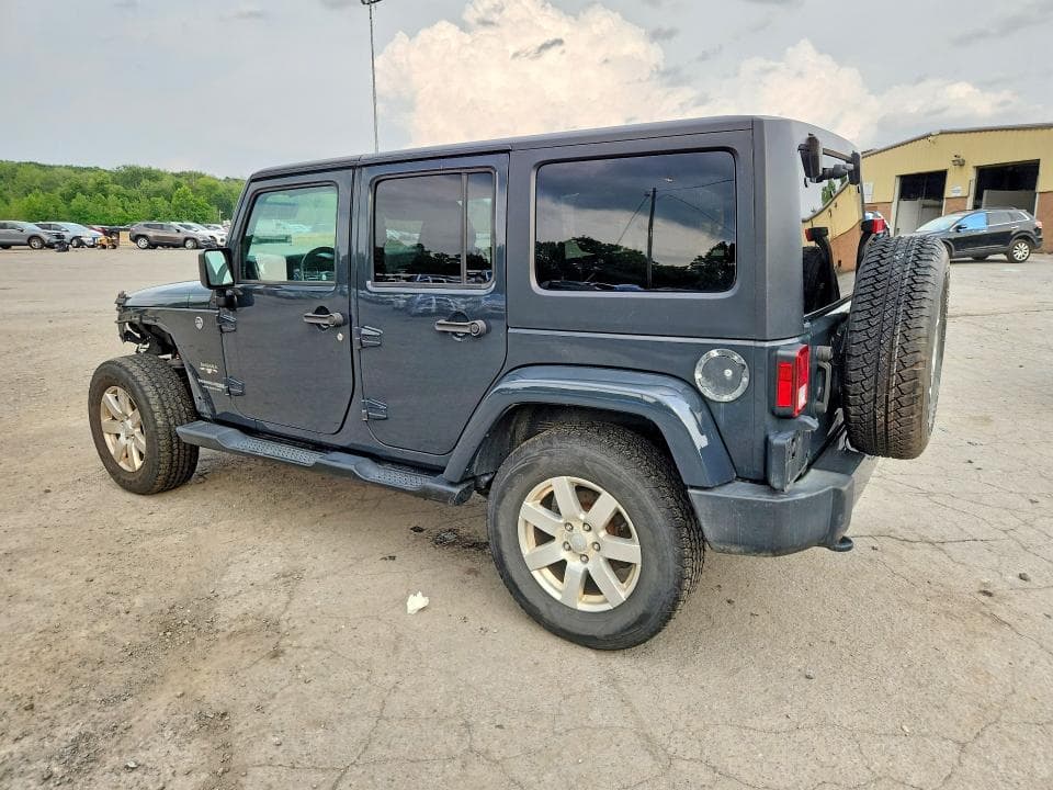 2018 JEEP WRANGLER UNLIMITED SAHARA 2