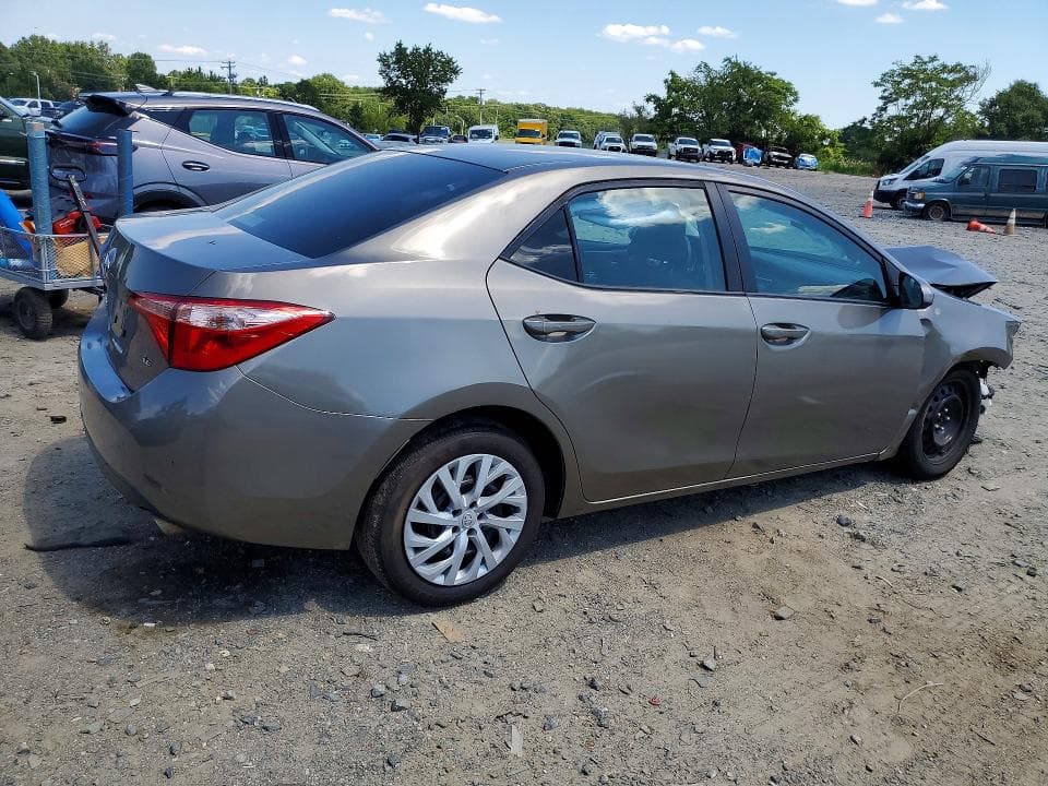 2019 TOYOTA COROLLA LE 3