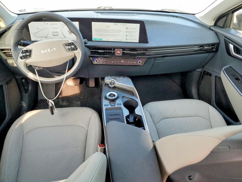 2024 KIA EV6 WIND 8