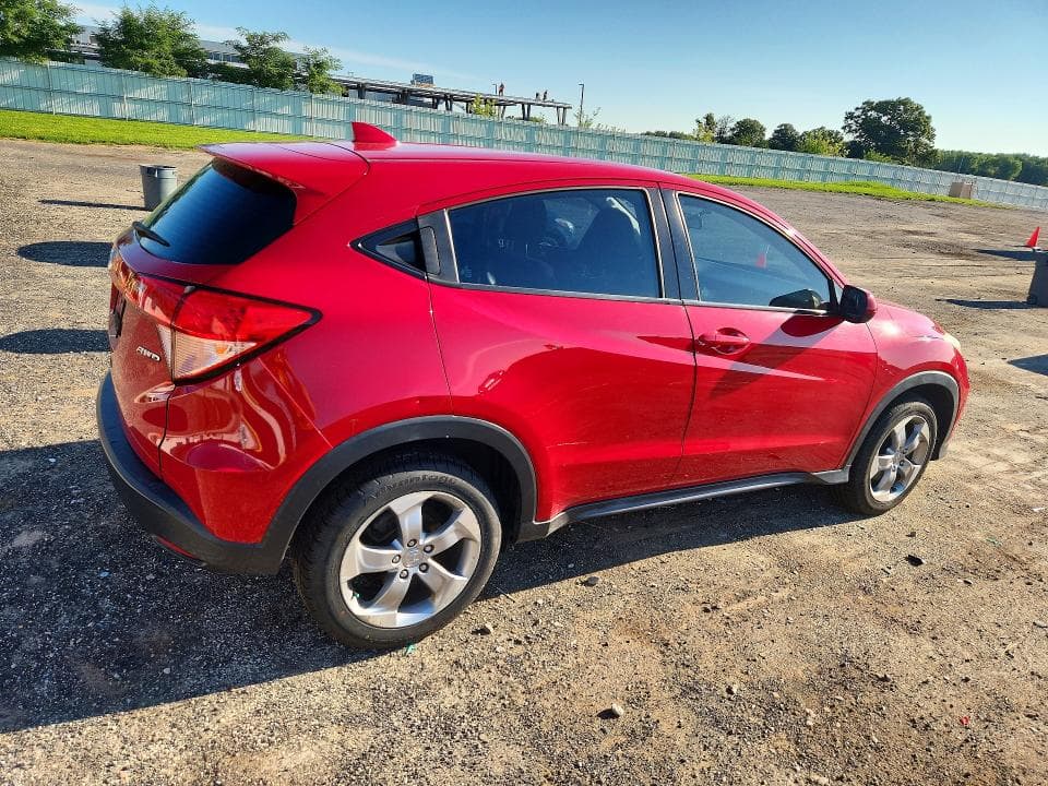 2017 HONDA HR-V LX 3
