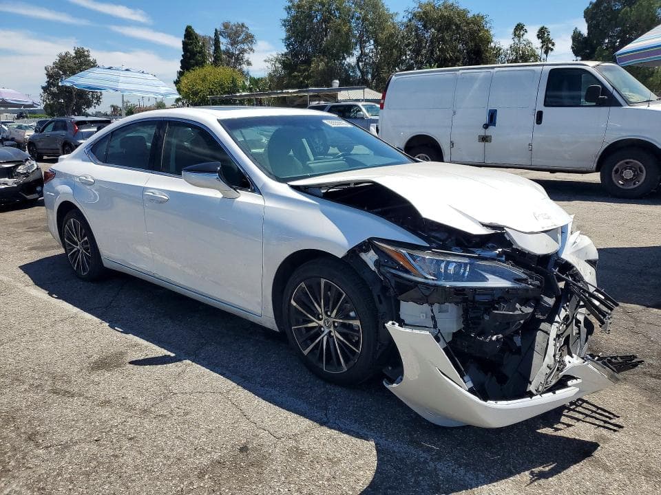 2025 LEXUS ES 300H 4