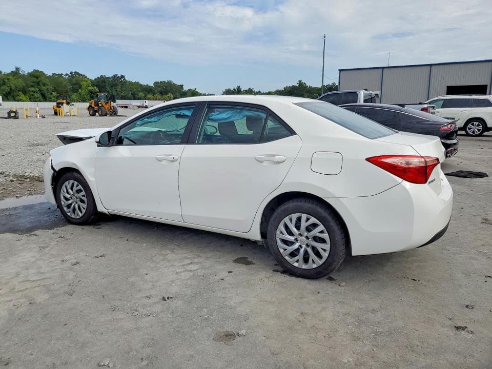 2018 TOYOTA COROLLA LE 2