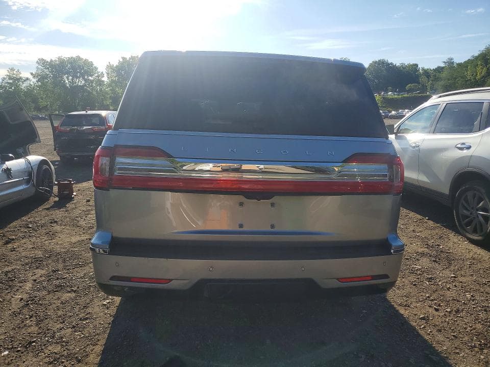 2021 LINCOLN NAVIGATOR L RESERVE 6