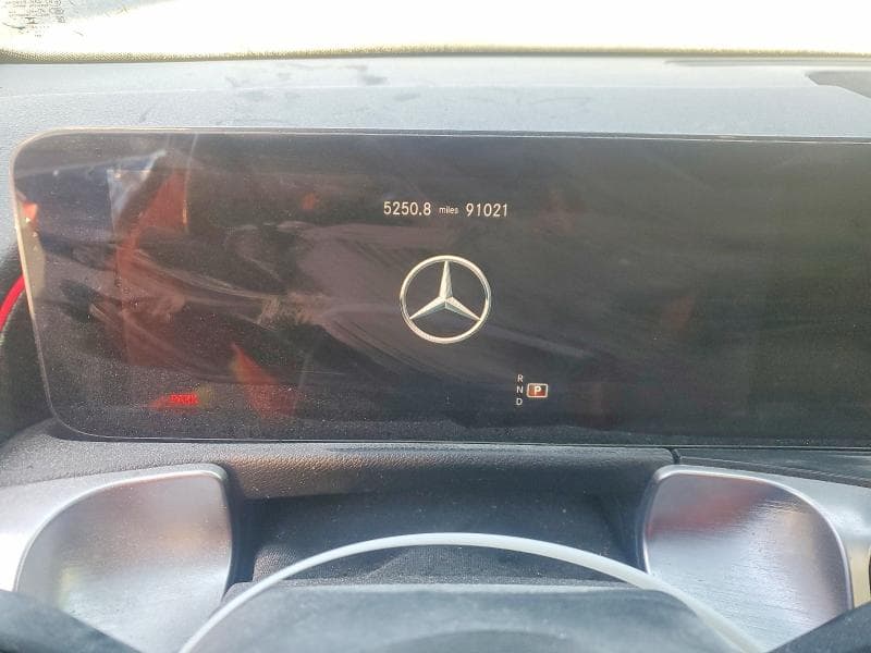 2023 MERCEDES-BENZ GLB 250 9