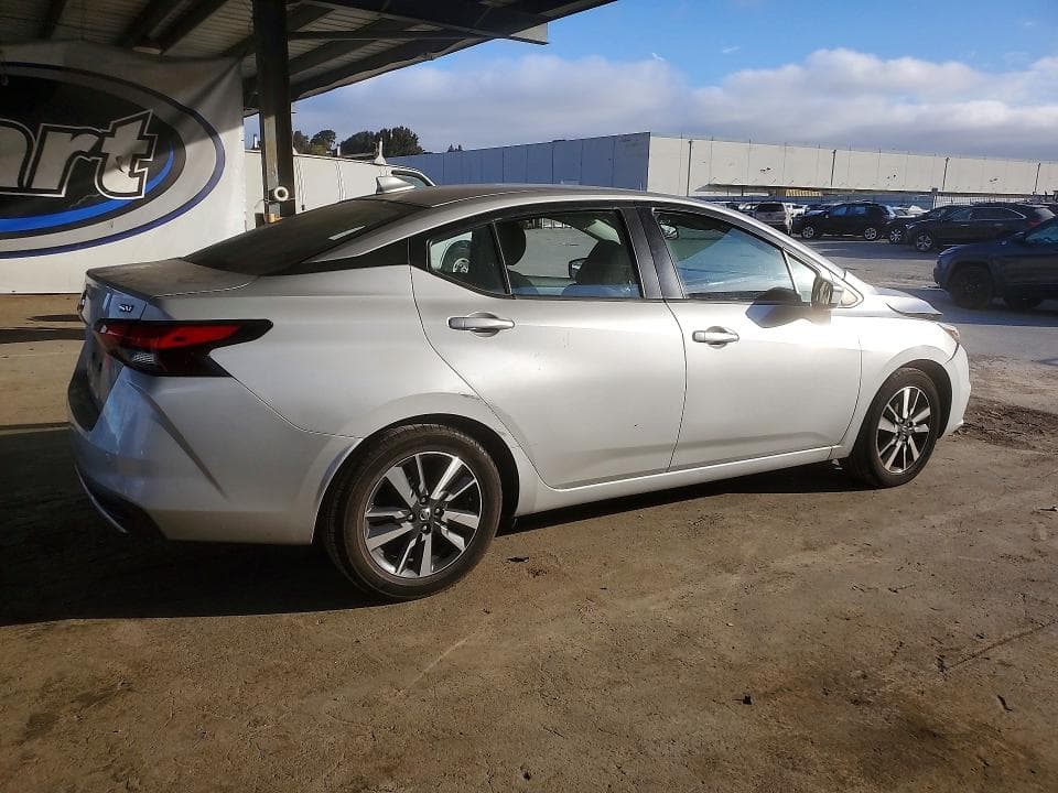 2021 NISSAN VERSA SV 3