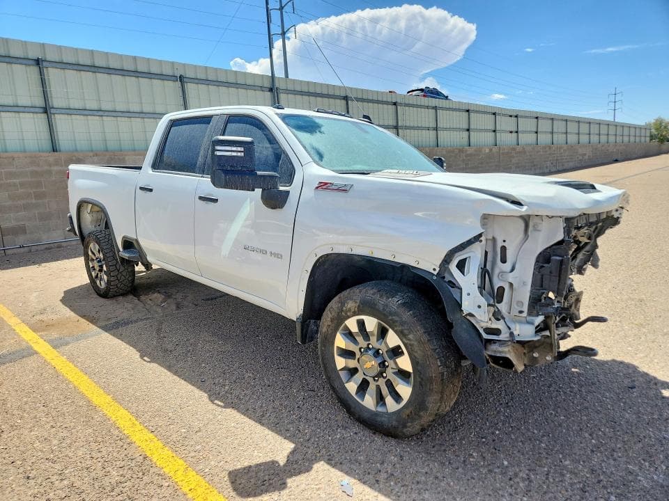 2025 CHEVROLET SILVERADO K2500 CUSTOM 4