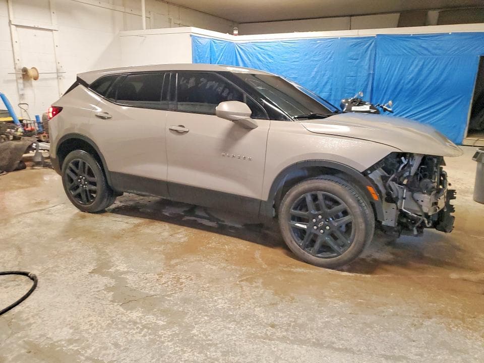 2021 CHEVROLET BLAZER 2LT 4