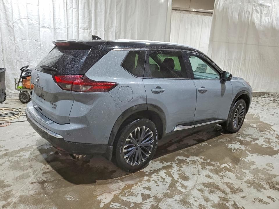 2024 NISSAN ROGUE PLATINUM 3
