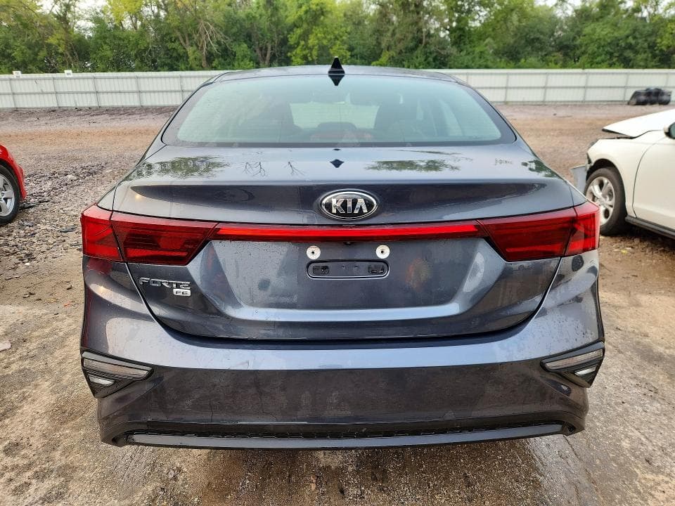 2019 KIA FORTE FE 6