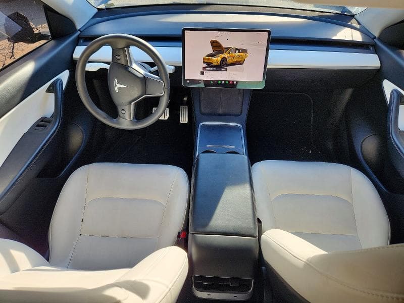 2022 TESLA MODEL Y 8
