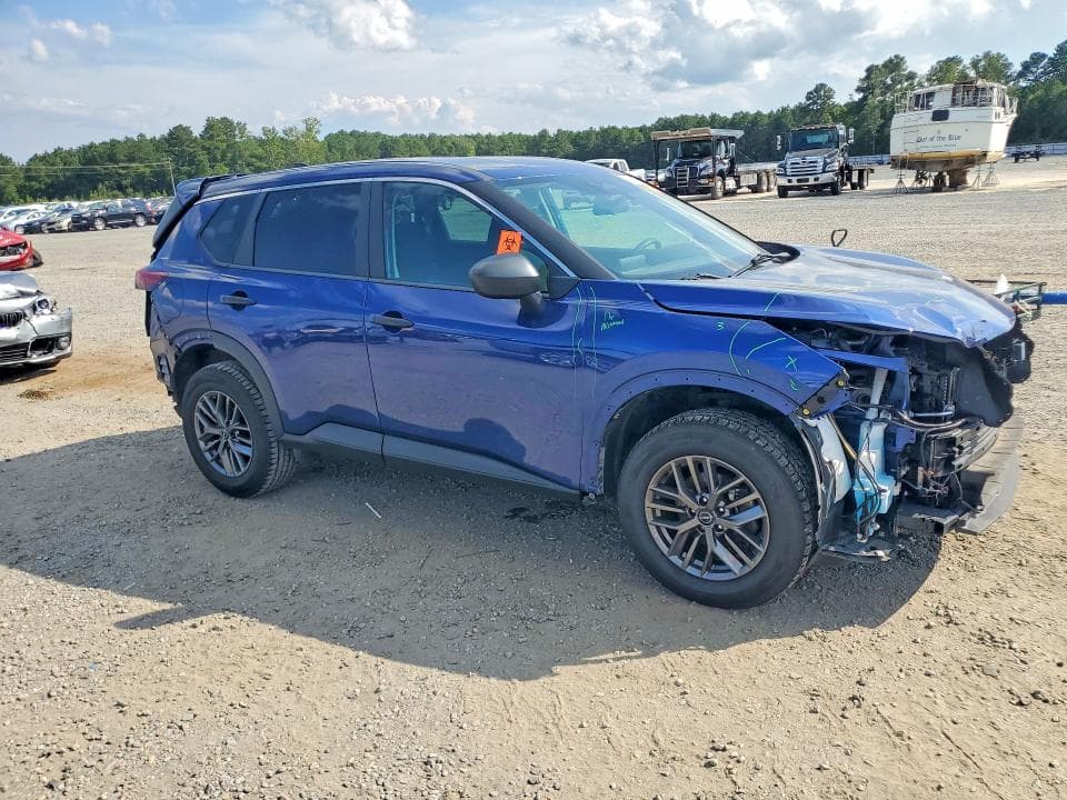 2023 NISSAN ROGUE S 4
