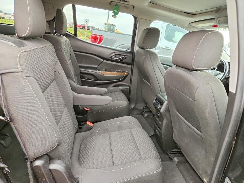 2018 GMC ACADIA SLE 11