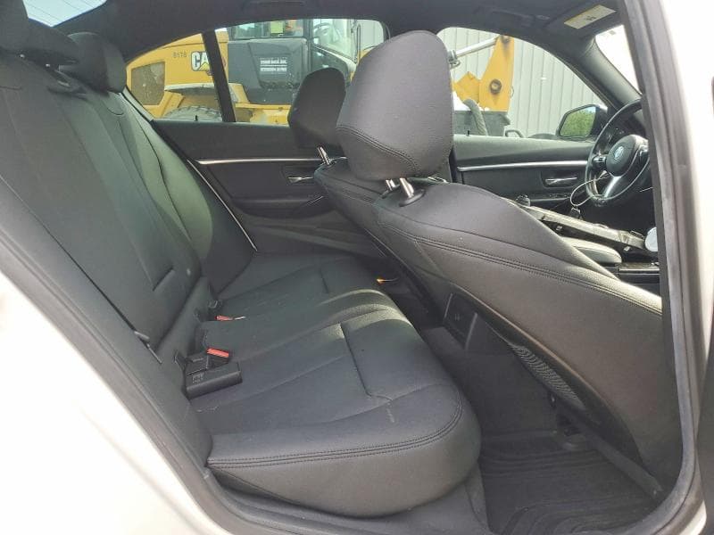 2017 BMW 330 I 10