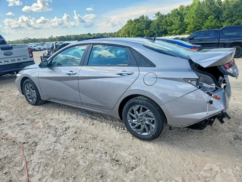2026 HYUNDAI ELANTRA HYBRID BLUE 2