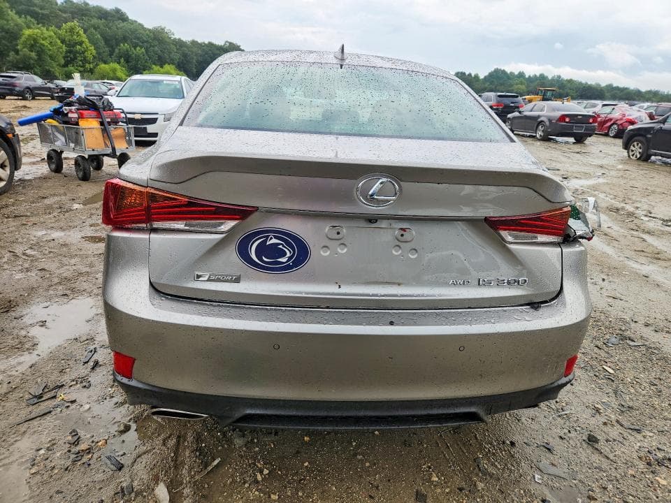 2019 LEXUS IS 300 6