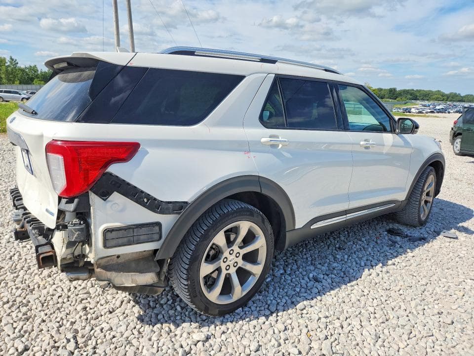 2020 FORD EXPLORER PLATINUM 3