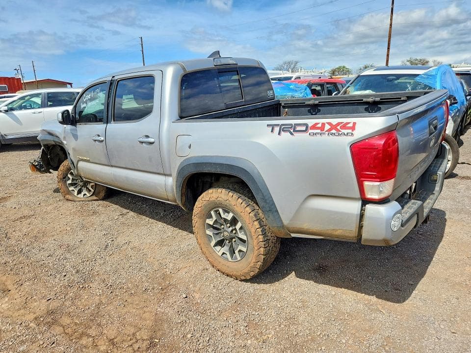 2017 TOYOTA TACOMA SR V6 2