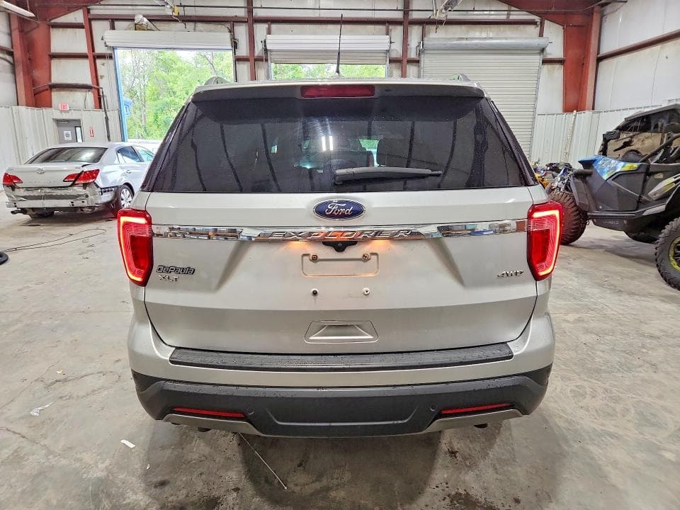 2019 FORD EXPLORER XLT 6