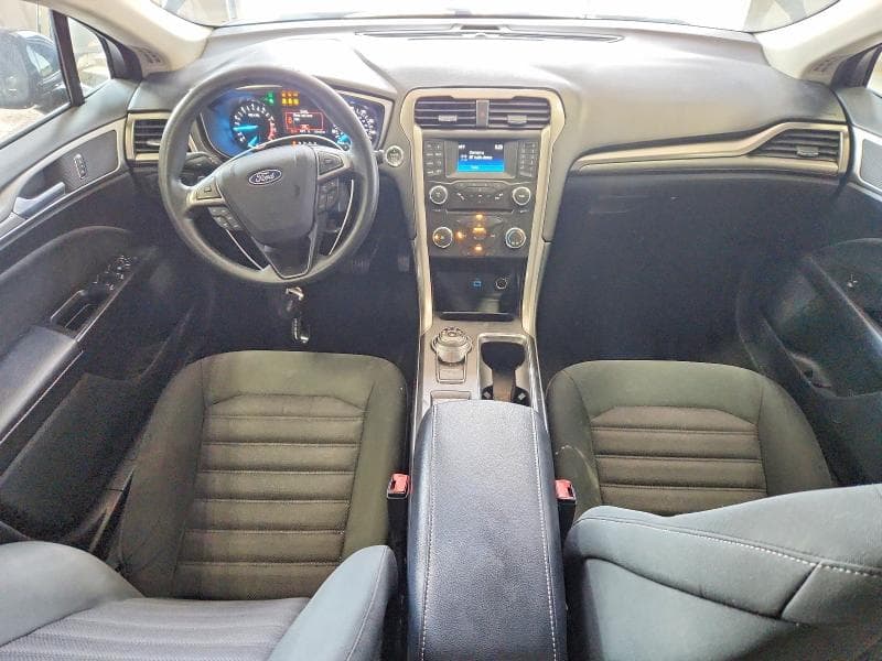 2017 FORD FUSION SE 8
