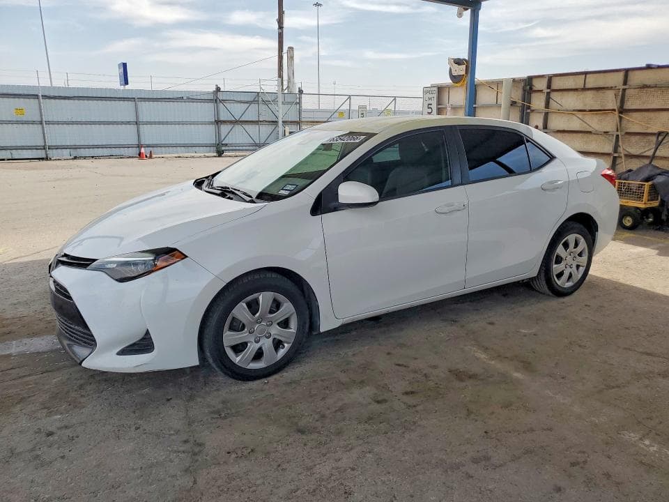 2019 TOYOTA COROLLA LE - 1