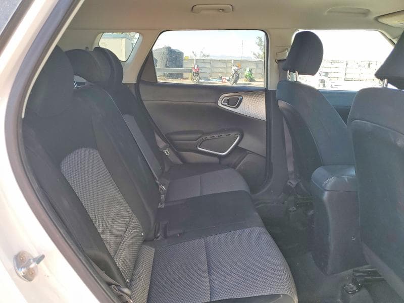 2021 KIA SOUL LX 10