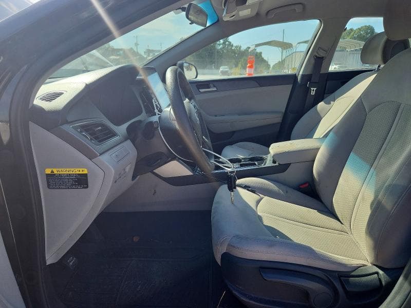 2017 HYUNDAI SONATA SE 7