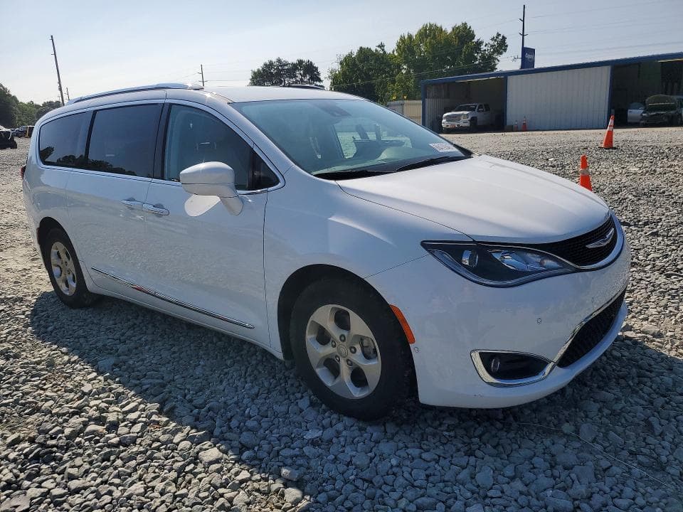 2017 CHRYSLER PACIFICA TOURING L PLUS 4