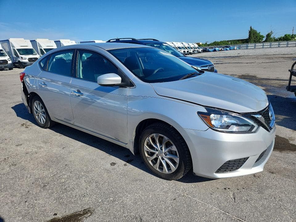 2018 NISSAN SENTRA SV 4