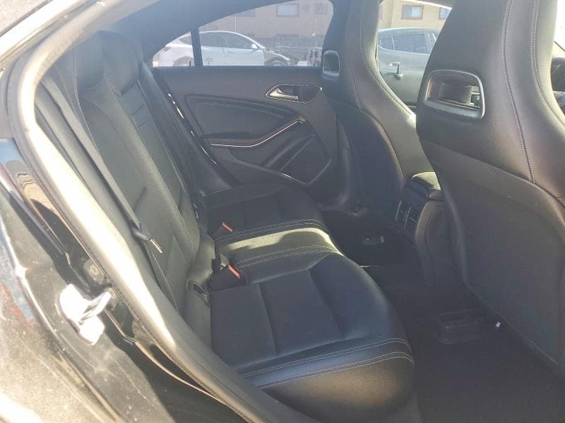 2018 MERCEDES-BENZ CLA 250 10