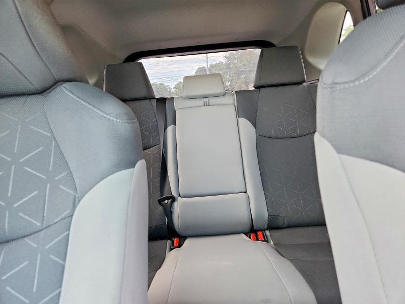 2024 TOYOTA RAV4 HYBRID XLE 10