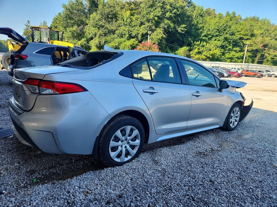 2020 TOYOTA COROLLA LE 3