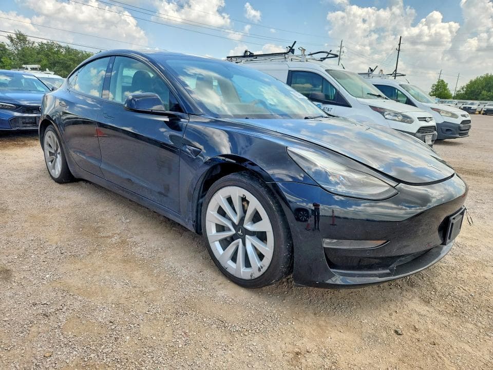 2022 TESLA MODEL 3 4