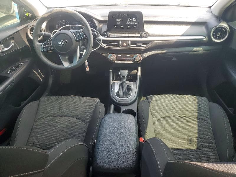 2019 KIA FORTE FE 8